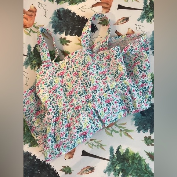 GAP Other - Gap dress NWOT Size 6